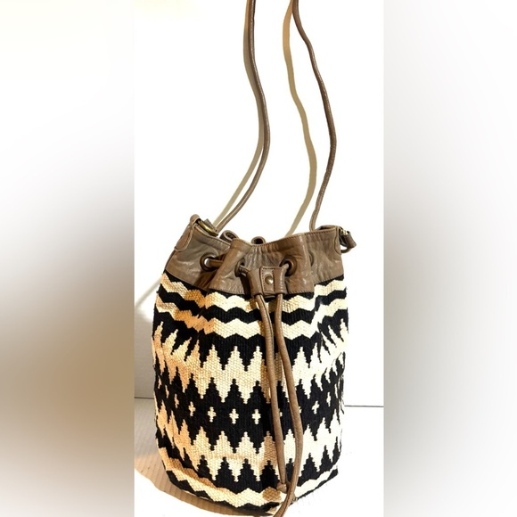 Ecote crochet Black and Cream Patterned Women\'s Bag main image 5